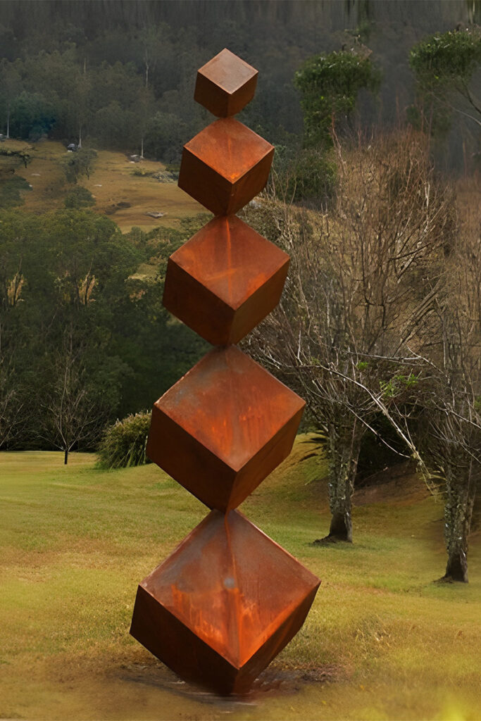 sculpture acier corten