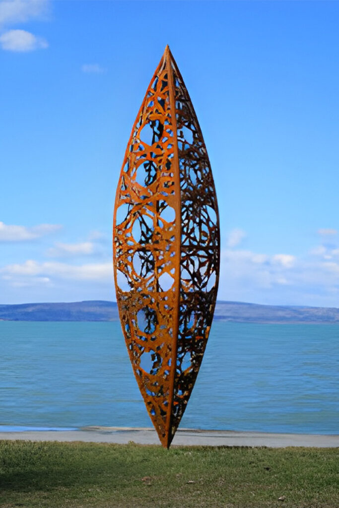 sculpture acier corten